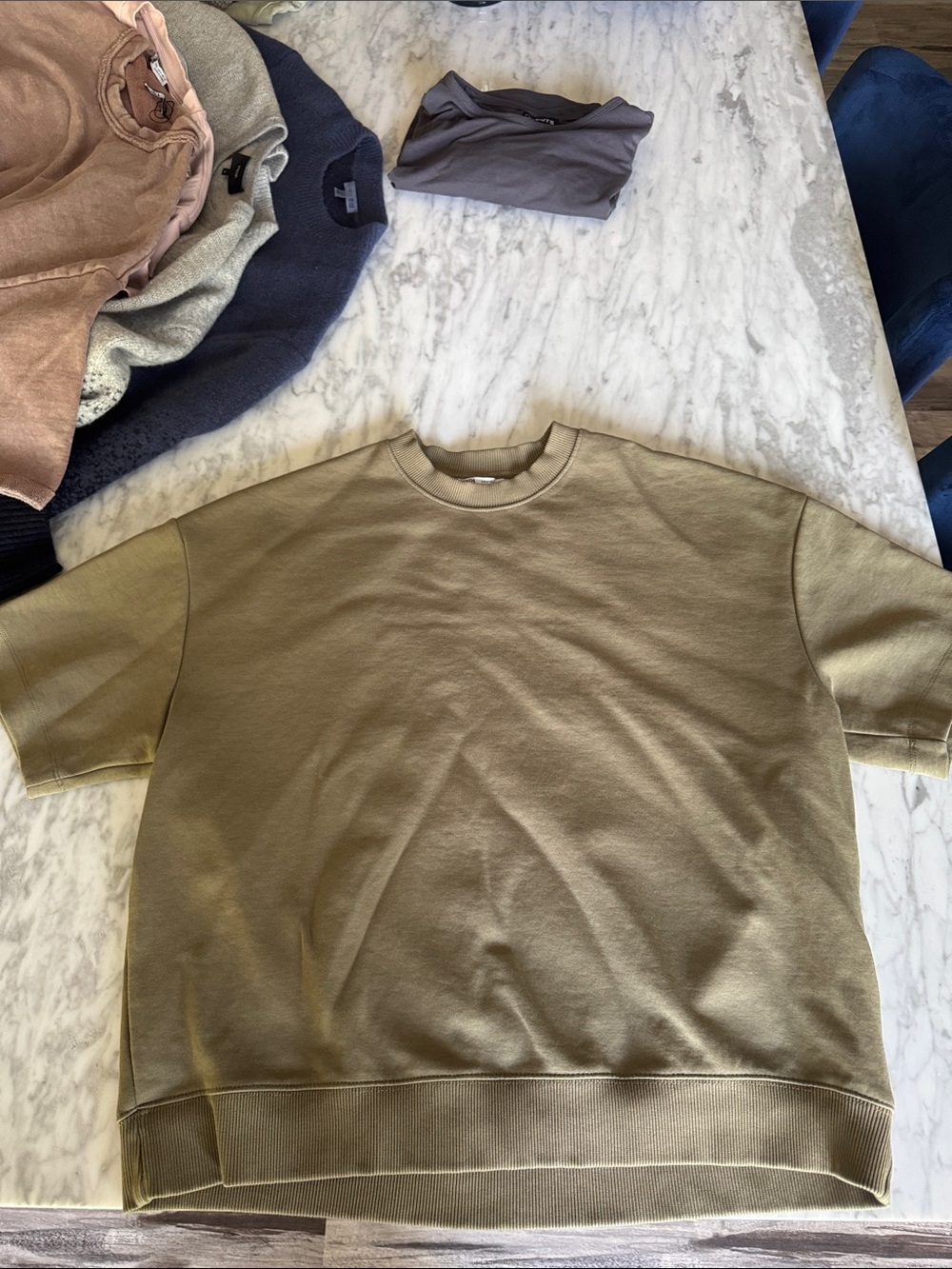 Zara Short Sleeve Crew Sweatshirt